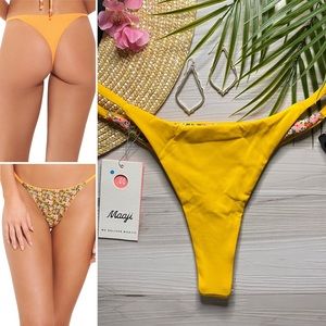 Maaji • Micro Mini Reversible Floral Bikini Bottom 👙🏝️